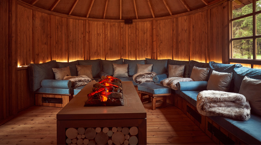 Cosy Scandinavian style snug
